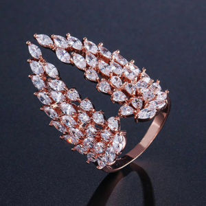 Huitan Aesthetic Angel Wing Opening Rings with Full Cubic Zirconia Womens Fashion Accessories Fancy Jewelry Drop Shipping