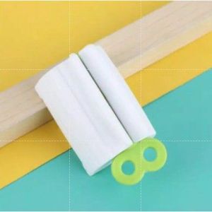 Dispenser Pemencet Pasta Gigi Model Portable Serbaguna KL75