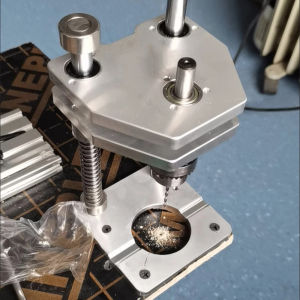 1Pc Precision Portable Drillling Guide Jig Woodworking Adjustable Punch Locator or Straight Hole Drilling Template Tool