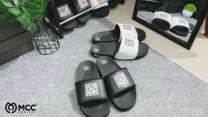 Terbaru Sandal Slop Slip On Slide KM01 Black Sendal Pria Wanita Dewasa Casual Size 38-43