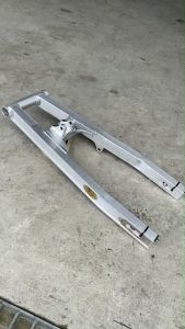 สวิงอาร์ม DKT KRวิคเตอร์ กล่องใหม่ หูบน": "สวิงอาร์ม DKT KRวิคเตอร์ กล่องใหม่ หูบน",