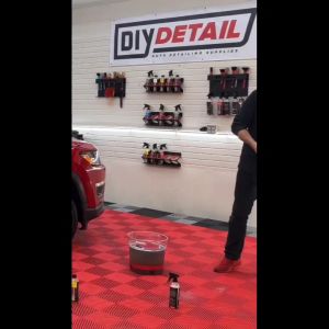 DIY DETAIL Tire Dressing 16 oz / 473ml - Solvent Based Tire Dressing Protectant