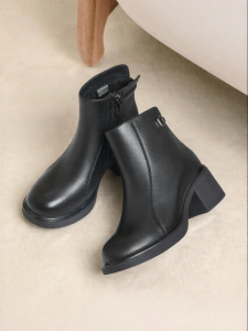 Reddragonfly | Middle-aged Womens Sheepskin High-Heeled Boot with Coarse Heel