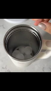 🍻ลิขสิทธิ์แท้🍻Stanley แก้ว 40oz น้ำเก็บความเย็น รุ่น แก้วเก็บความเย็น 1.18ml แก้วน้ำเก็บความเย็น บ้าน รถยนต์ ice cup แก้วน้ำ พร้อมหูจับ แก้วสแตนเลส กระติกน้ำร้อน outdoor