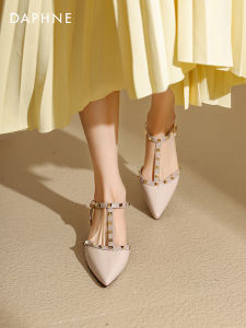 รองเท้าแตะส้นสูง Daphne สำหรับผู้หญิง ฤดูร้อน 2023 ทรงหัวแหลม ไม่เจ็บเท้า หัวเข็มขัด ดีไซน์รูปโล่ รองเท้าแตะส้นสูงแบบสวมสบาย