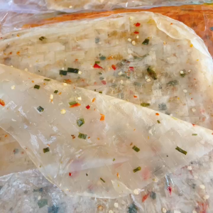 Bánh tráng DẺO HÀNH Phơi Sương lᴏại 1 bột gạo dẻo mềm (500G / 250G)