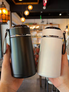 Portable 304 Stainless Steel Insulated Water Bottle Men Women Simple Design Tea Brewing Cup High Aesthetic Value Student Friendly