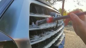 Set 5 Cọ Vệ Sinh Xe Hơi Ô Tô Nội Ngoại Thất Rửa Chùi Khoang Máy Mân Xe