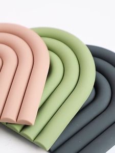 Modern Geometric Silicone Kitchen Coasters - Heat-Resistant Mats in Various Colors