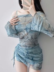 ชุดว่ายน้ําผู้หญิง  และกางเกง 3 ชิ้น  ลวดชุดบิกินี่เซ็กซี่ชุด Beachwear แฟชั่น 3068