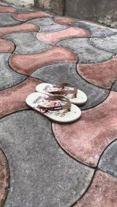 Sandal Jepit Anak Munims Labubu Pantai Anti Slip BTS