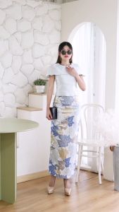 กระโปรงทรงสอบผ่าหลัง ผ้าเเจ็คการ์ดพรีเมี่ยม งานทออัดกาว ตัดเย็บละเอียดปราณีต ซิปหลัง