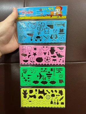 [ cuci gudang ] ATK penggaris gambar plastik karakter bentuk pola lucu (1papan isi 4pcs)
