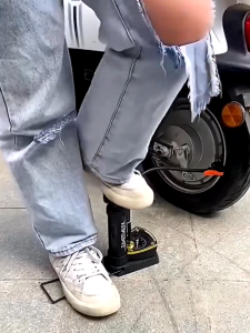 Tire Air Pump Portable Tire Inflator High Pressure Foot Pump With Gauge For Motorcycle E bike Car bike household inflatable pumps