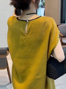 UYFY | เสื้อยืดแขนกุดหลวมๆ สำหรับผู้หญิงในช่วงฤดูร้อนปี 2025 ดีไซน์หลังเปิดโล่ง ทรงสลิมฟิต เสื้อผ้าทำงานสไตล์ศิลปะ