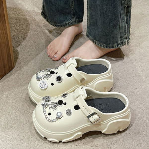 รองเท้าแตะส้นแบนกันลื่นระบายอากาศได้ดีสำหรับผู้หญิงในช่วงฤดูร้อนปี 2024 รองเท้าแตะแบบสวมหัวแบบใหม่ที่สวมใส่ได้หลากหลาย