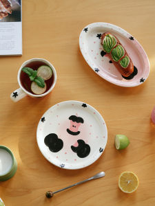 Elegant Black  Ceramic Dish Creative Dinnerware Set for Women Home Use Cute Multi Functional round Plate Chinese Brand