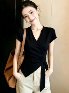 Loowmane | Irregular V-Neck Black Tees