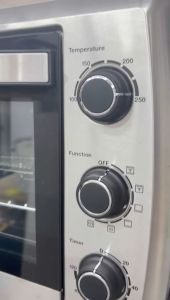 Zanussi 56L Table Top Electric Oven ZOT56MXC