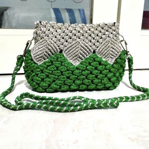Tas rajut Tali kur motif strawberry mutiara tas tali kur pesta wanita terbaru model handbag dan selempang bahan anyaman tali kur mewah