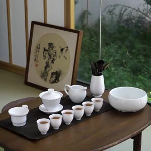 Ceramic White Porcelain Tea Dispenser