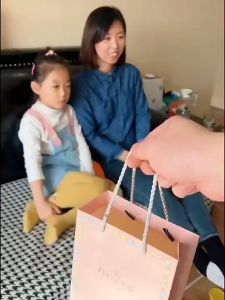 Ready Stock Girl Birthday Gift DIY Princess Bracelet Necklace Jewelry Set with Gift Box