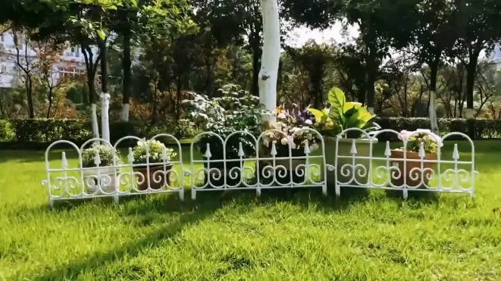 Spring home รั้วพลาสติกลายเหล็กดัดสำหรับตกแต่งสวน