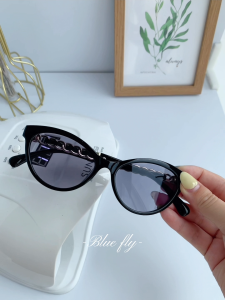 Photochromic Anti-Rad Glasses 0 Degree Cat Eye Fashion Eyeglasses Chain Temple Free Case Cloth