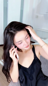 Đồ bộ mặc nhà lụa cao cấp WANNABE BSS39 đồ bộ quần sọt phối áo 2 dây lưng cut-out viền ren gợn sóng trẻ trung quyến rũ