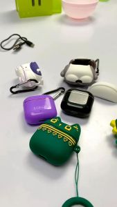 ROBOT Airbuds T50S Liquid Silicone Soft Case 3D Design Motif Shark Dinosaur Cat Spaceman Kartun Lucu - Protection Cover Casing Headset Robot T50S Anti Slip Gores +Carabiner - Casing Earbuds Motif Cartoon Cute Imut Trendy