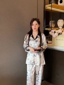 [ Cửa Hàng Bán Chạy ] Đồ Ngủ Quần Dài Dài Tay Lụa Băng Mẫu Mới Mùa Xuân Thu Áo Cardigan Nữ Mẫu Mỏng Mùa Hè Có Thể Mặc Ở Nhà Bộ Hai Chiếc