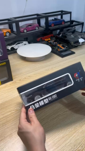 Mô Hình Xe Ôtô Kim Loại 1/24 Siêu Xe BMW 760LI CHIMEI Dùng Để Trưng Bày Bàn Làm Việc Làm Đồ Chơi Trẻ Em