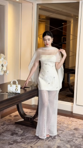 Đầm dạ tiệc sang trọng Khiết thiết kế lưới sequin đính hoa đá lấp lánh & cape tơ phủ thanh lịch KD444