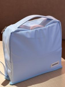 Portable Lightweight Large Capacity Travel Luxury Womens Makeup Bag Partition Stand Storage Organizer New 2025 Model