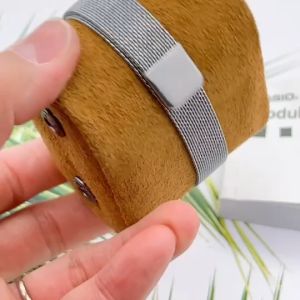 นาฬิกา ผู้หญิง คาสิโอ นาฬิกาข้อมือ ผญ นาฬิกาทางการ สายนาฬิกา แม่เหล็ก ไม่ต้องตัดสาย หน้าปัด 30 มม แถมพร้อมกล่องฟรี