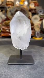clear white quartz crystal 100%natural point🔮天然原石白水晶六角柱 化煞、净化消磁  白水晶高: 11.5cm  宽: 6x4.5cm   整体高: 15.5cm  底座宽: 7.8x5.8cm  重: 0.45kg