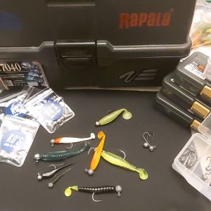 หัวจิ๊กกลม หัวจิ๊กเหยื่อยาง หัวจิ๊กปลายาง jig head ตัวเบ็ดเบอร์ 3/0 //น้ำหนัก 4-5-6-7 กรัม// 1ห่อบรรจุ 3 อัน