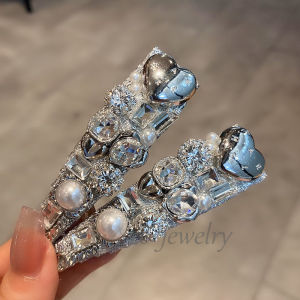 กิ๊บติดผมขอบเพชรเงินสุดหรูหราสำหรับผู้หญิง กิ๊บติดผมสไตล์เกาหลี ประดับเพชรเล็ก สไตล์หวานๆ ที่ดูหรูหรา