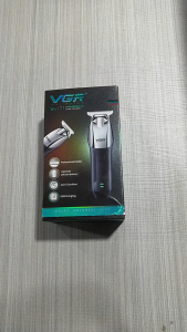 VGR V-171 Professional Cordless Hair Clipper & Trimmer – Low Noise USB Rechargeable Zero-Adjustable Metal