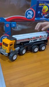 MAINAN MOBIL TRUCK TANGKI FRICTION