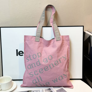 Large Capacity Single Shoulder Tote Bag Womens Commuter School Bag Lightweight Nylon Material Print Design Casual Style