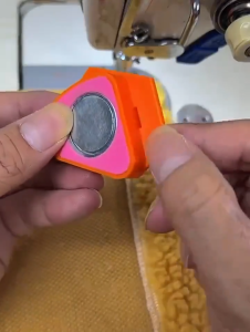Magnetic Seam Guide with Scale Polygonal for Sewing Machine