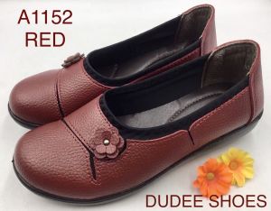 รองเท้าคัทชูผู้หญิง (SIZE 35-41) หนังนิ่ม (รุ่น A1152) รองเท้าทางการ
