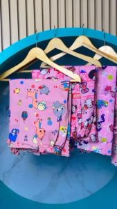 mukena anak karakter campur ada motif buah dan motif kuda poni ada juga motif frozen buat usia 2-9thn