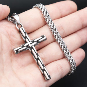 Unique Vintage Creative Cross Pendant Necklaces For Men Stainless Steel Gothic Hip Hop Chained Cross Necklace Biker Jewelry Gift