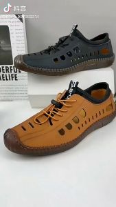 รองเท้าแตะผู้ชายสีพื้น ระบายอากาศได้ดี สวมใส่สบาย พื้นยางกันลื่น ทนทาน เหมาะสำหรับเดิน