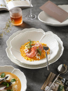 Large Size Ceramic Pasta Plate Sheli Western Dinnerware Floral Pattern Simple Style Oval Shape Universal Bowl for Home Use