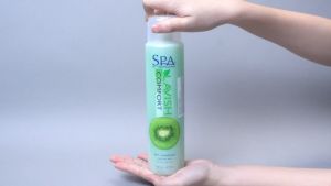 Sữa Tắm Dưỡng Lông Cao Cấp Chuẩn Spa Cho Chó Mèo Hương Kiwi- Spa by Tropiclean