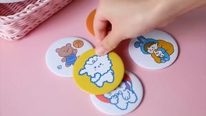 Cermin Makeup Mini Portable Motif Kartun Warna-Warni