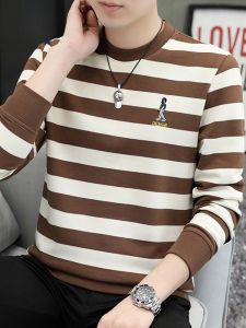 ROMON | เสื้อยืดคอกลมลายทางลำลองสำหรับผู้ชาย ทรงหลวม แขนยาว ฤดูใบไม้ผลิและฤดูใบไม้ร่วง เสื้อยืดผู้ชาย ทรงพื้นฐาน แฟชั่นฤดูใบไม้ร่วง